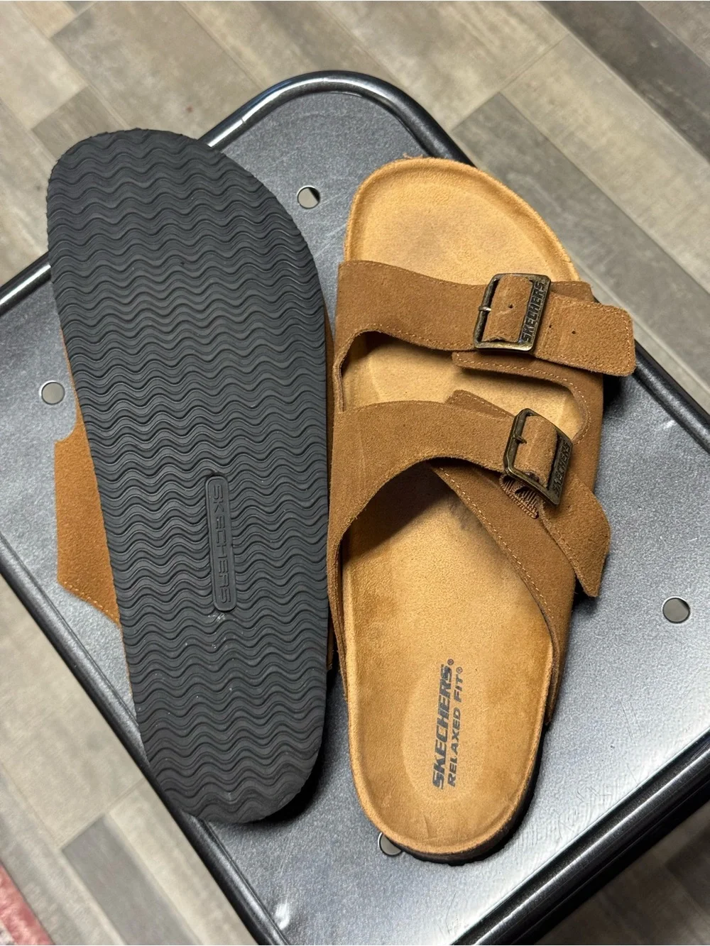 Skechers Relaxed Fit Brown Suede Double-Buckle Slide Sandals Y2K Unisex Size 12